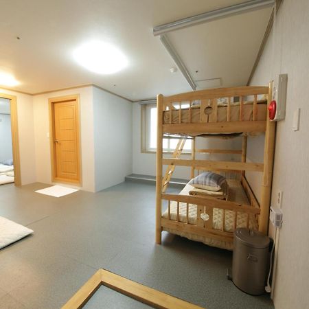 Hostel Mihojae Busan Rum bild